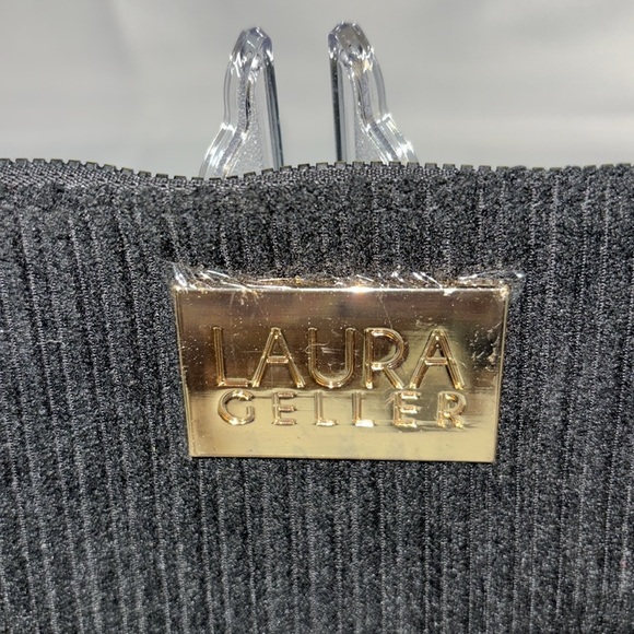 2/$30 LAURA GELLER Corduroy Makeup Cosmetic Bag a Gold "Laura Geller" label. - Picture 2 of 7